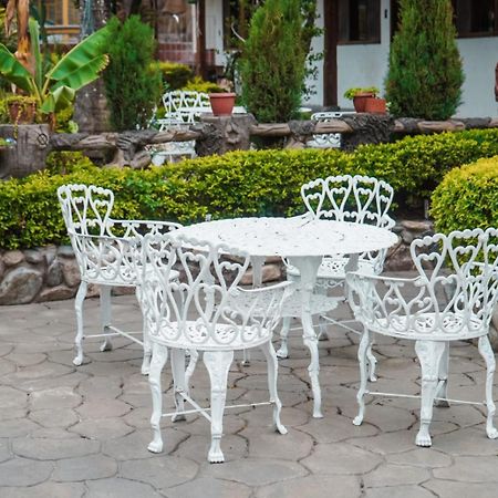 Hostal Jardin Escondido Vilcabamba Εξωτερικό φωτογραφία