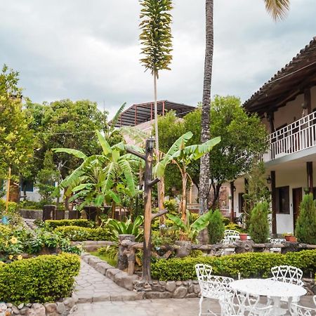 Hostal Jardin Escondido Vilcabamba Εξωτερικό φωτογραφία