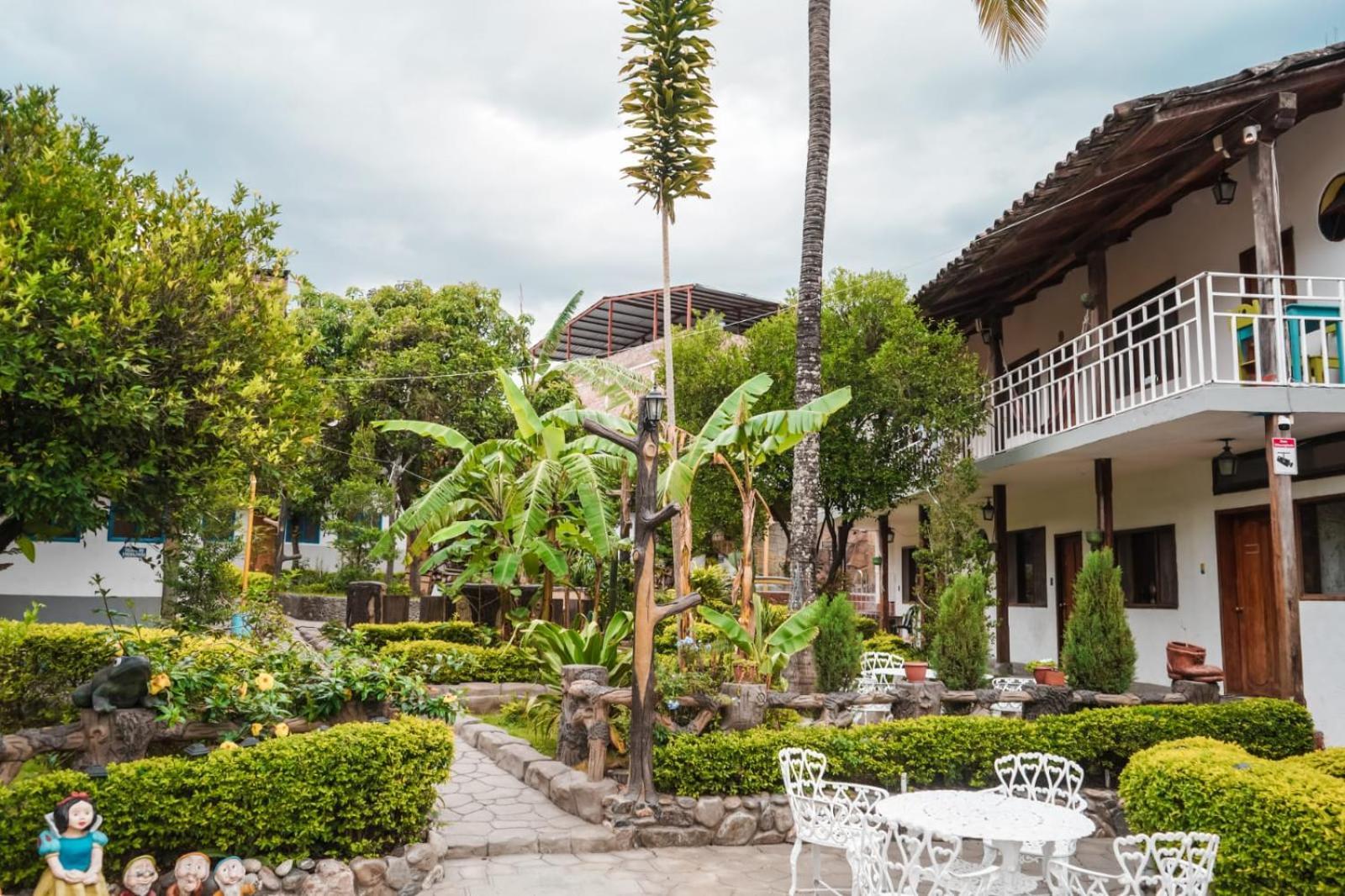 Hostal Jardin Escondido Vilcabamba Εξωτερικό φωτογραφία