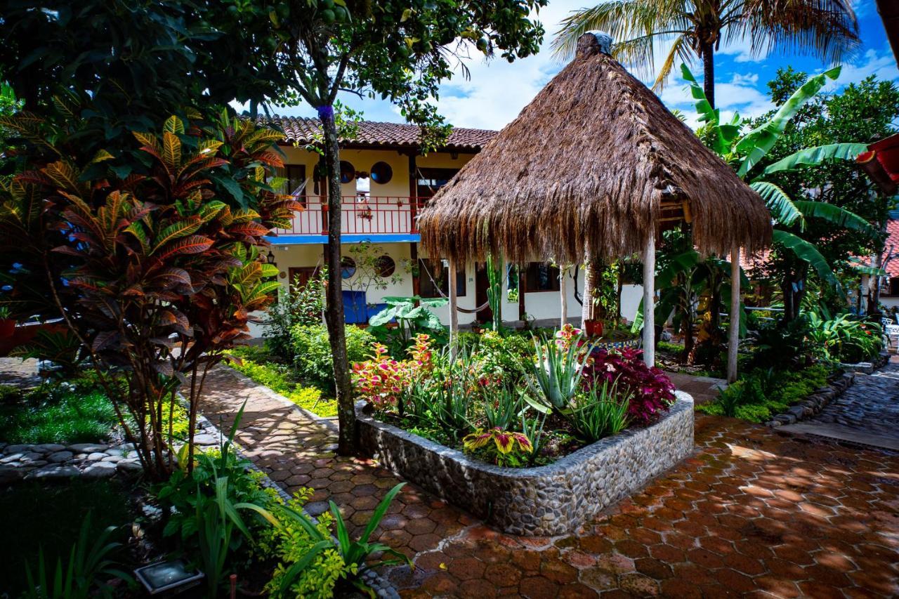 Hostal Jardin Escondido Vilcabamba Εξωτερικό φωτογραφία